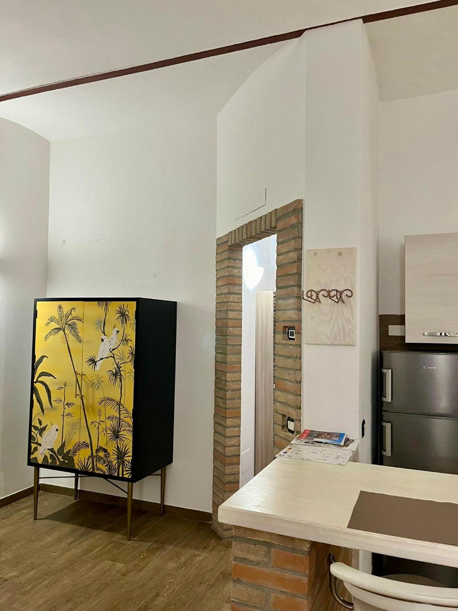 Apartamento Residenza Corrado By Almanova Residenze Mantua Exterior foto